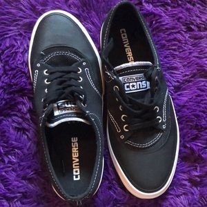 Black and white converse